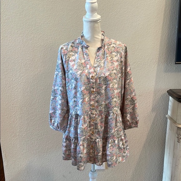 NWT Tan and Brown Ruffled Tiered Blouse by ENTRO with Mandarin Collar - Picture 1 of 9